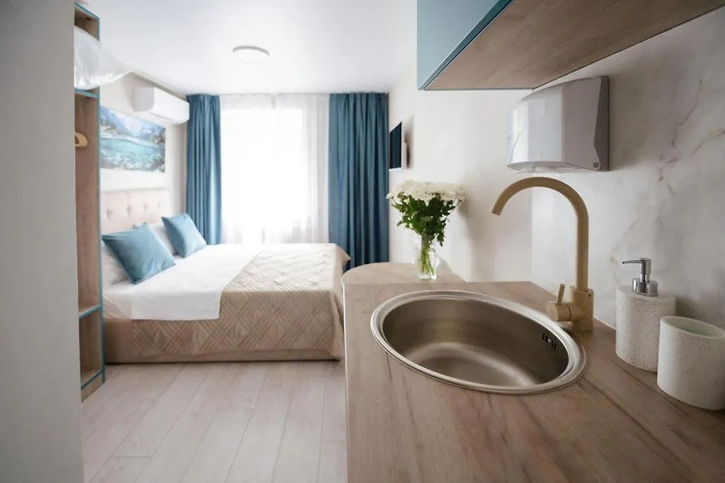 Апартаменти Myfreedom Поруч Із Метро Печерська Kijev Apartman
